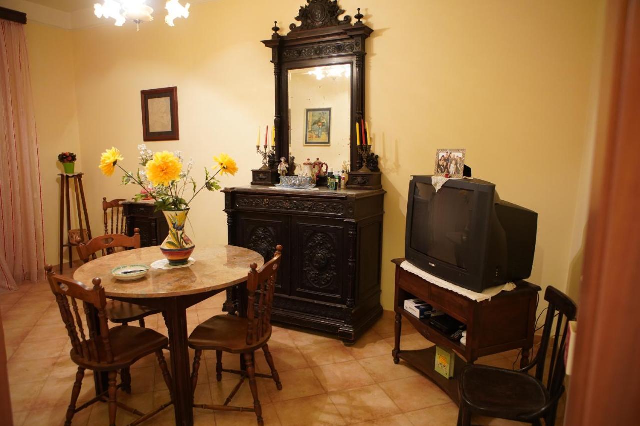 Casa Vacanze Da Rosy Ercolano Extérieur photo